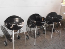 Holzkohle_Kugelgrills.jpg Holzkohle_Kugelgrills.jpg